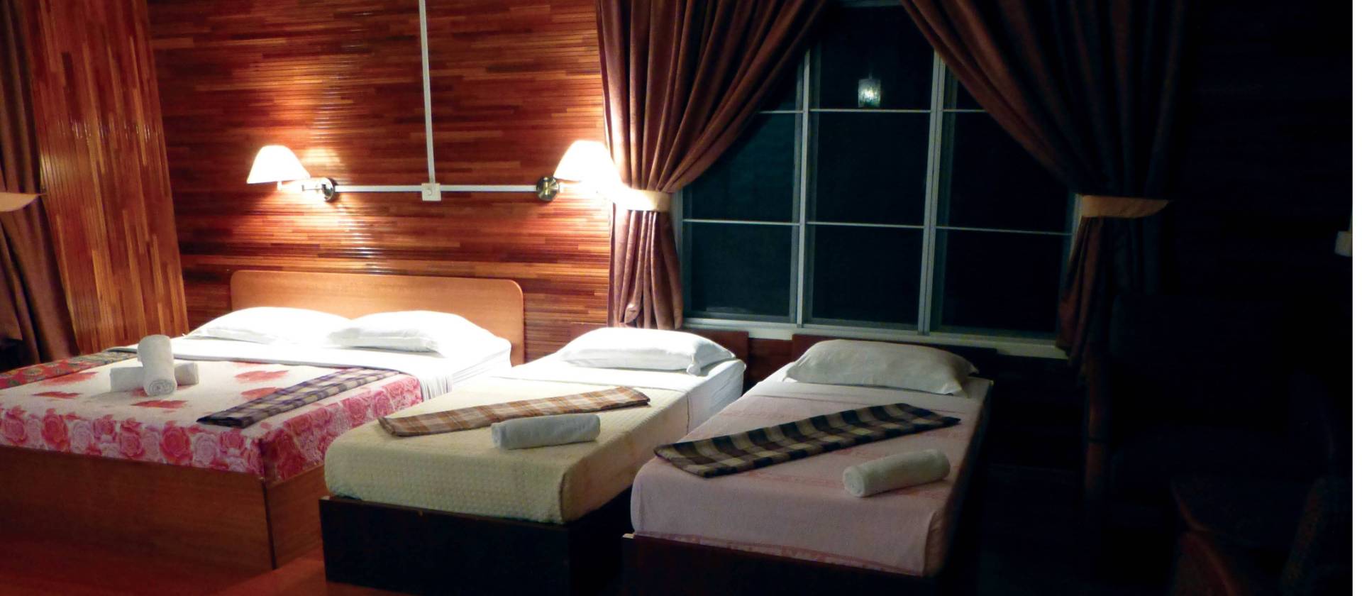 Accommodation in Borneo | Caroline Mongrain