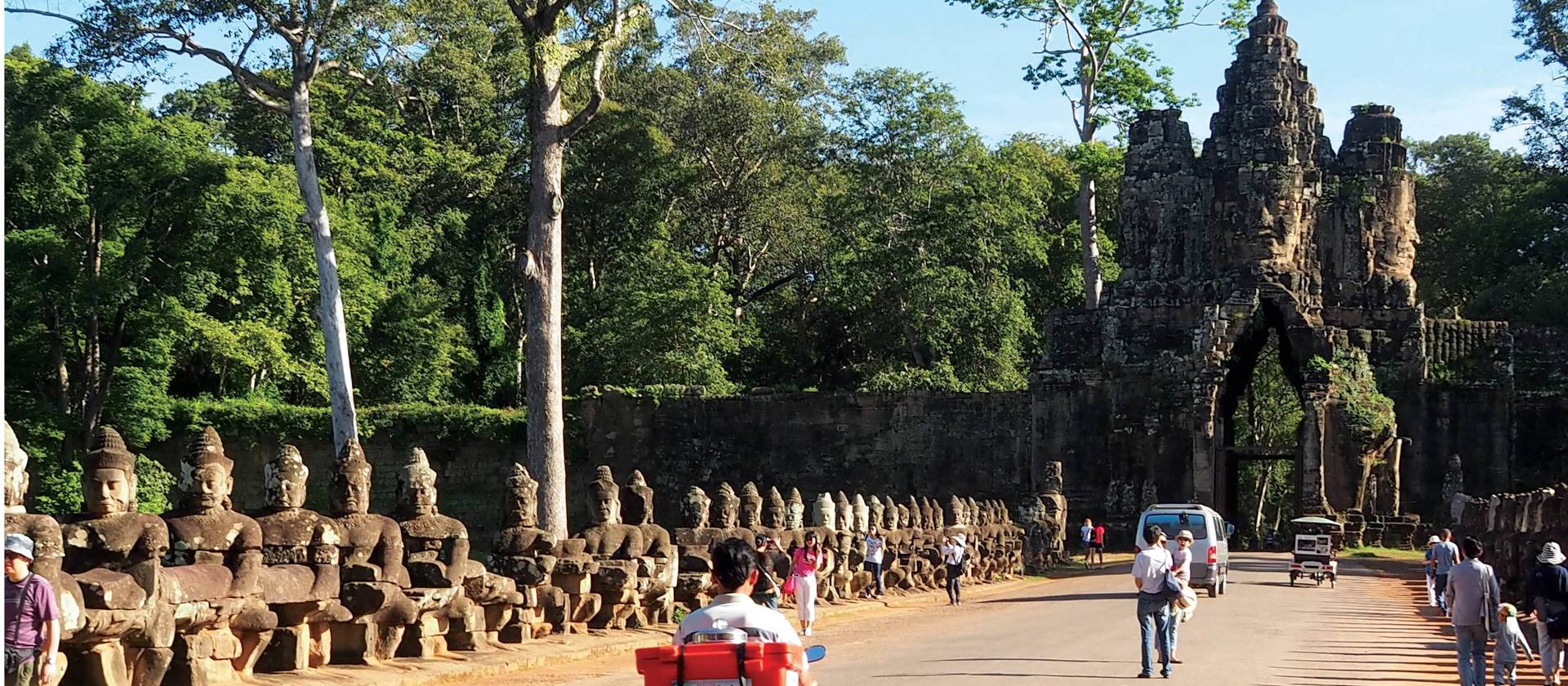 The south gate entrance of Angkor Wat | Scott Pinnegar