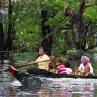 Local life on the Tonle Sap Lake.