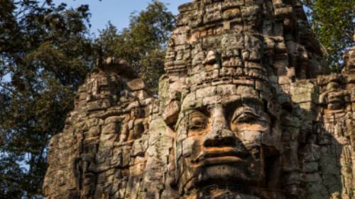 Discover the amazing ruins of Angkor Thom | Lachlan Gardiner
