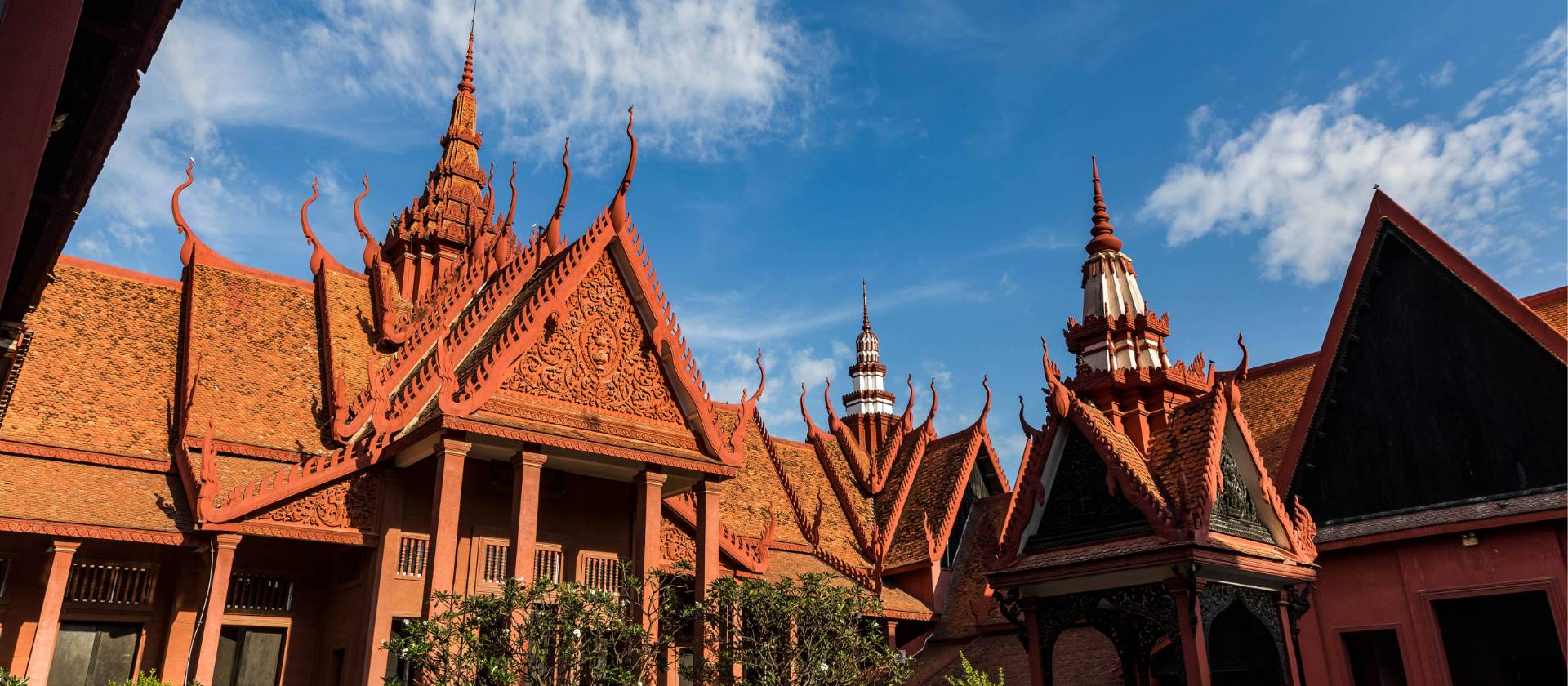 Exploring the National Museum of Cambodia | Lachlan Gardiner