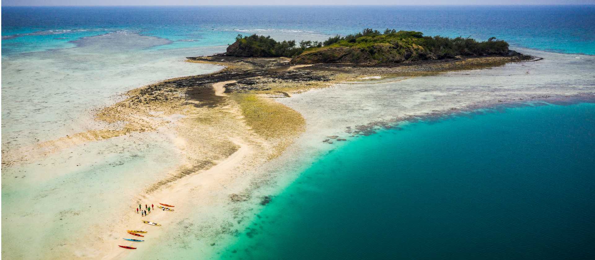 Turquoise lagoons and sand cays in the Yasawa archipelago
