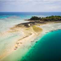 Turquoise lagoons and sand cays in the Yasawa archipelago