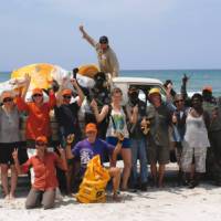 Wanuwuy community project cleanup in Arnhem Land | Gesine Cheung