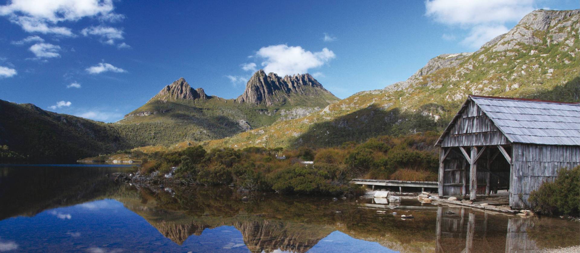 The iconic Cradle Mountain and boat shed at Dove Lake | Adrianne Yzerman