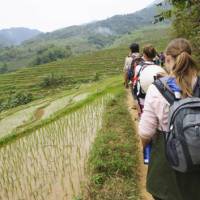 Students on trek in Vietnam | Nick Hardcastle