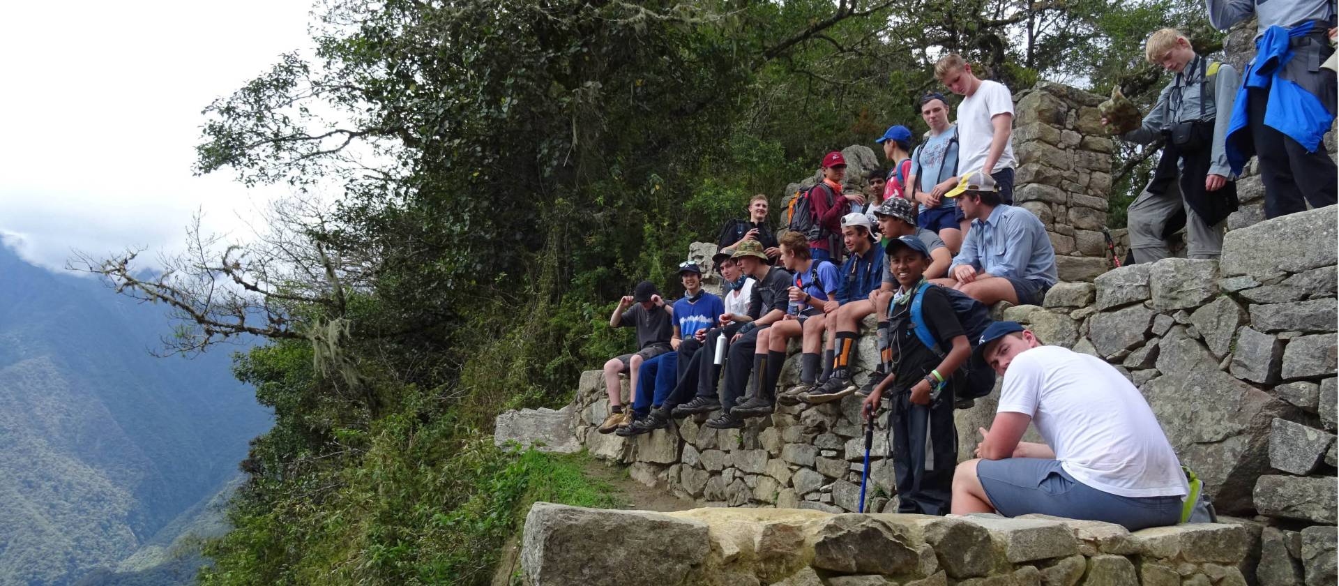 Students at ruins in Peru | Drew Collins