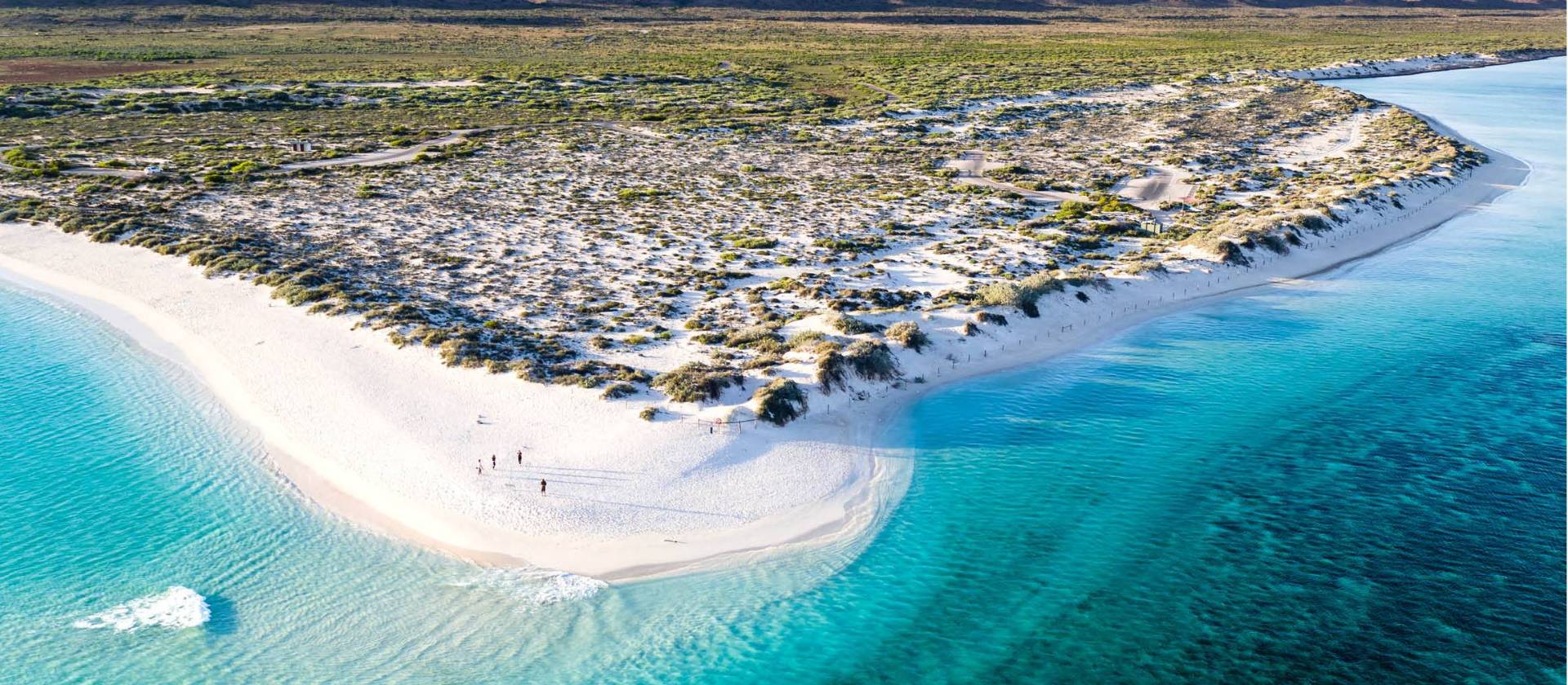 The stunning white sandy beaches and reef, Turquoise Bay, Exmouth | Tourism Western Australia