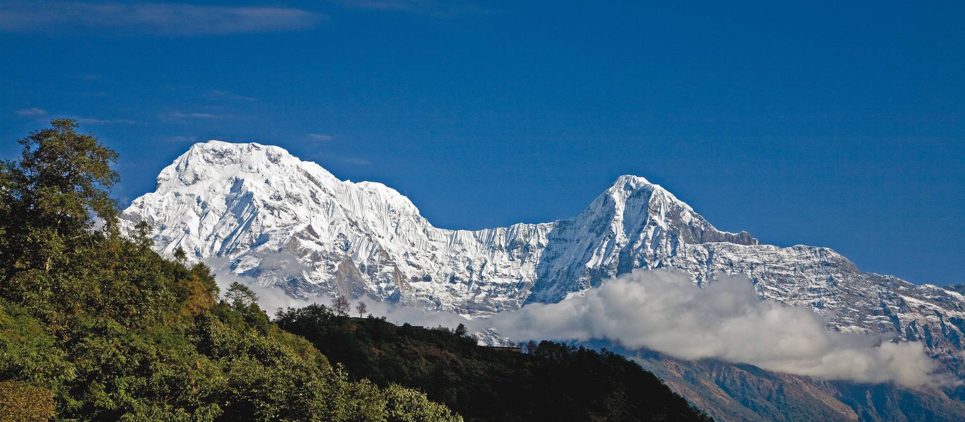 Clear views of Annapurna South | Peter Walton
