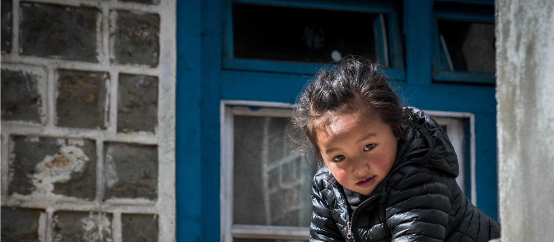 Curious little Nepalese girl | Kelvin Law