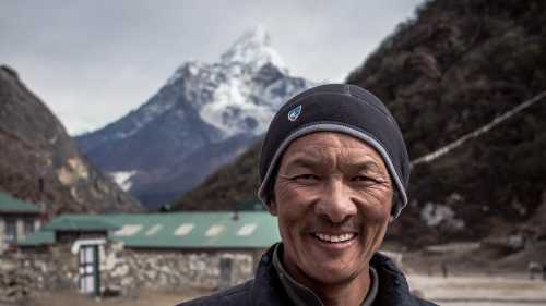 Friendly village faces at Khumjung | Kelvin Law