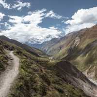 Experience stunning views on our Annapurna Circuit | Kelvin Law