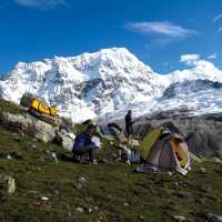 Camping near Langtang Lirung | Soren Kruse Ledet