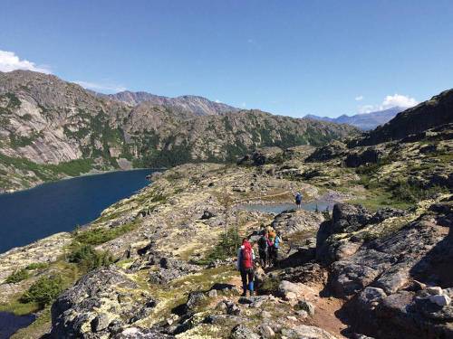 Hikers on the Chilkoot Trail&#160;-&#160;<i>Photo:&#160;Nathalie Gauthier</i>