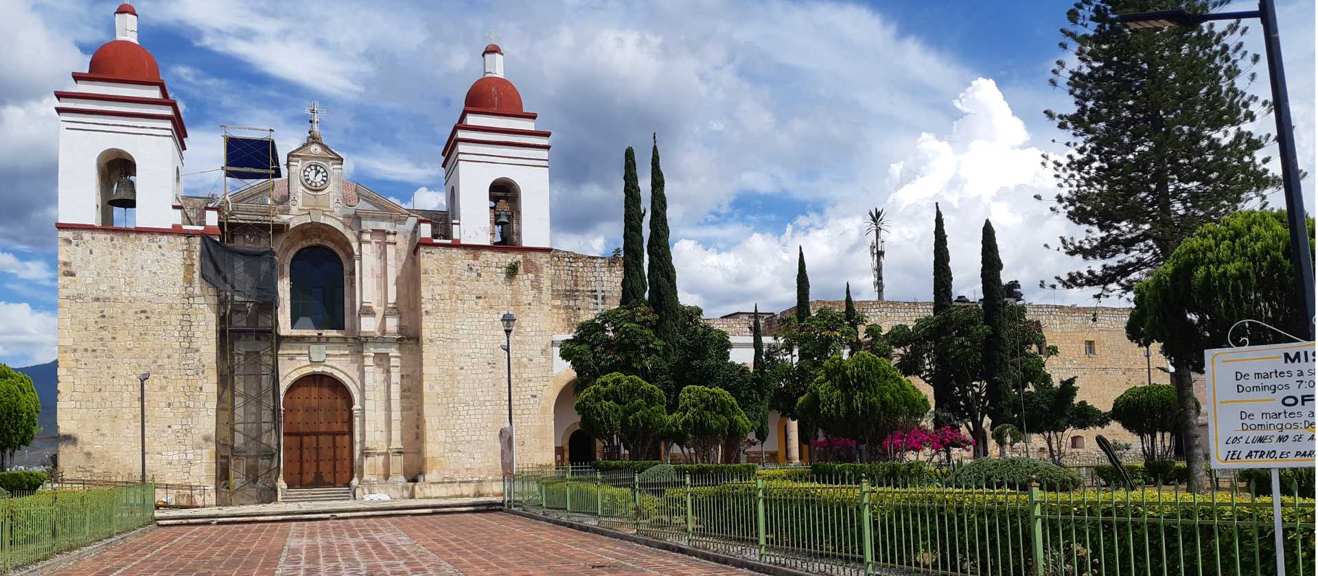 Traditional Oaxacan church in the village of Etla | Biajeros Tours
