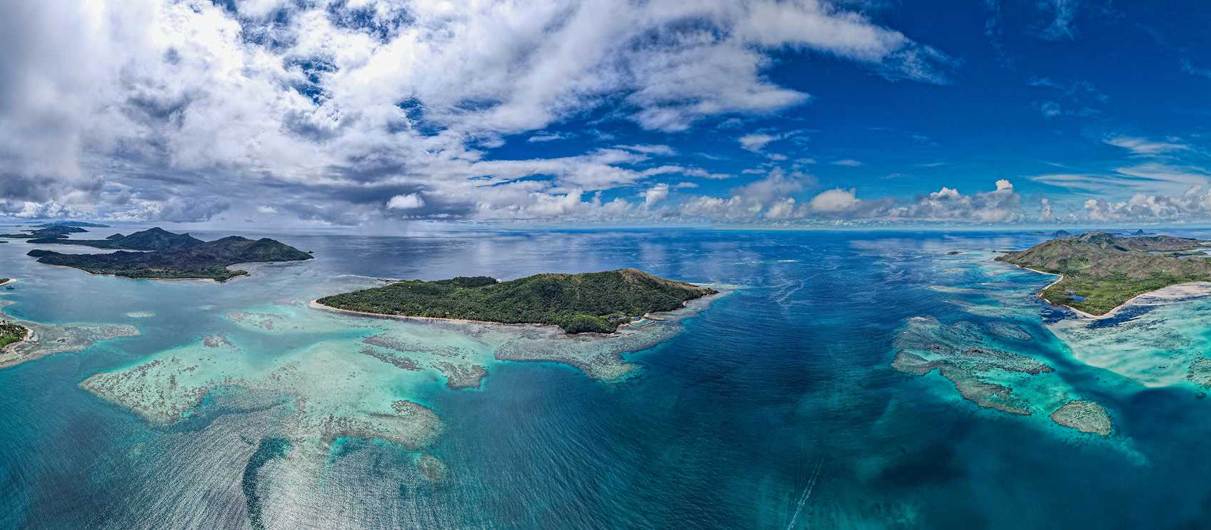 Spectacular reefs in the Yasawa Islands