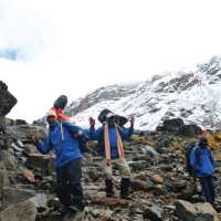 Guides show off some dance moves and Swahili songs | Chloe Ryan