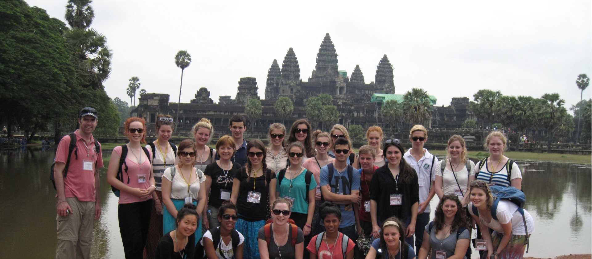 School group in front of Angkor Wat