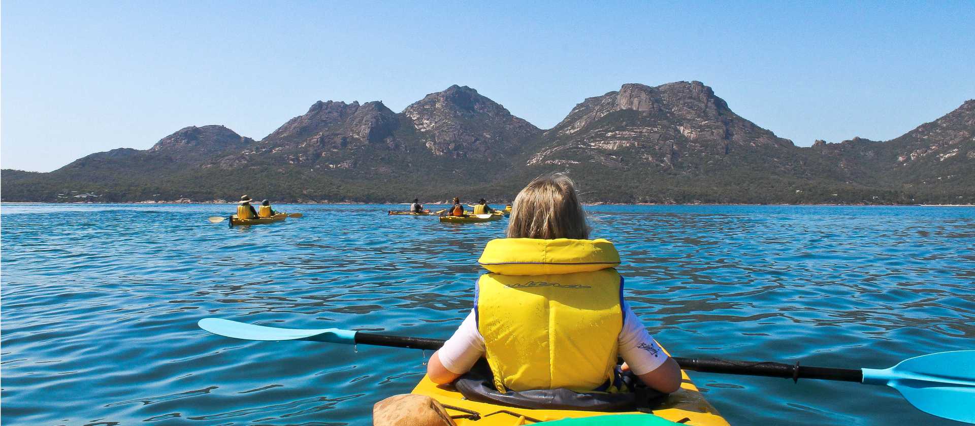 Stunning views kayaking off the East Coast of Tasmania | Tourism Tasmania & Kathryn Leahy