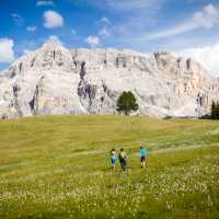 Alta Badia in the distance to keep company on the trek