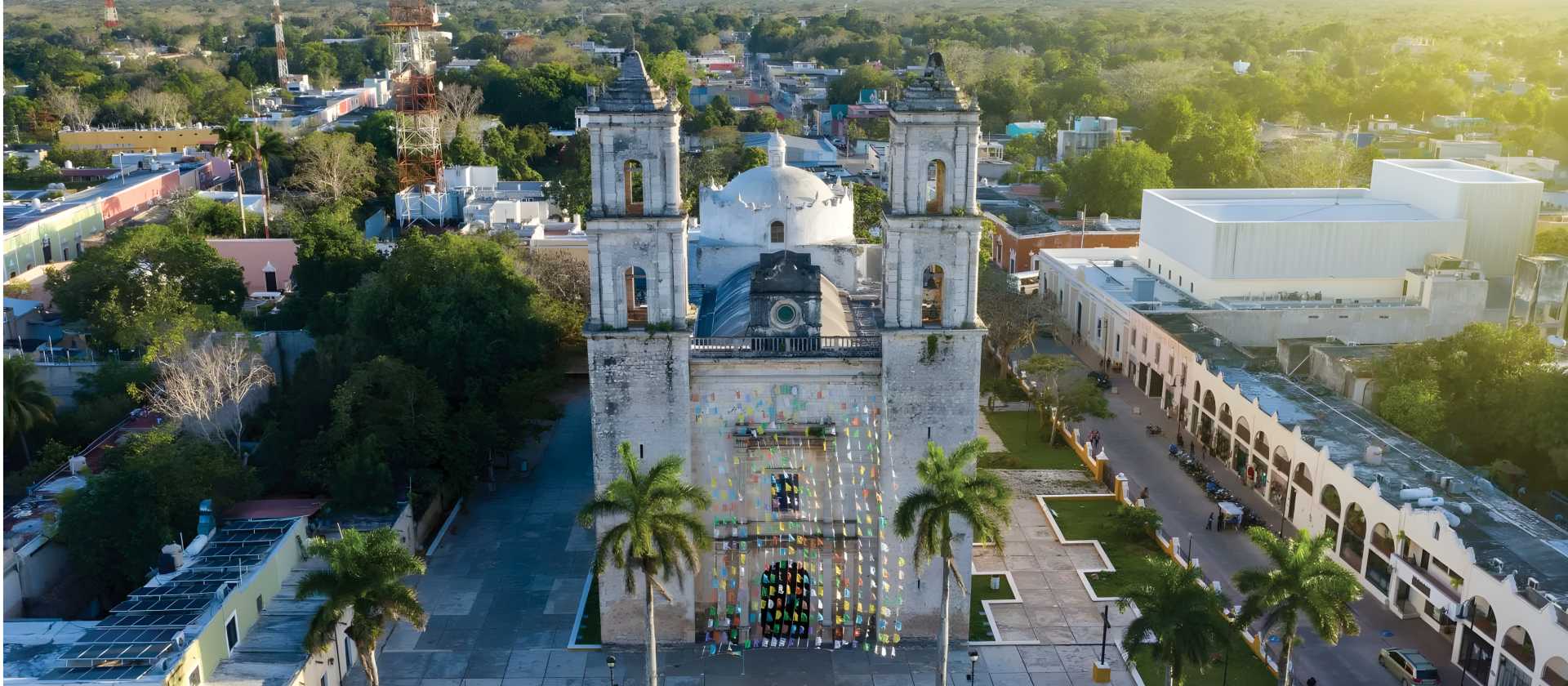 The town church in the central square of Valladolid | EcoColours Tours