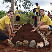 Working together in the community compost project in Nuevo Durango | EcoColours Tours