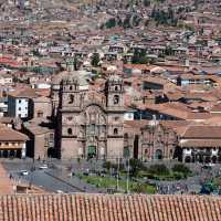 Panoramic view of the downtown square in Cusco