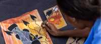 Students can try their hand at traditional painting in the NT | Tourism NT