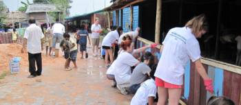 Service Learning in Cambodia
