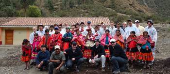 Students after the Huilloq greenhouse project in Peru | Drew Collins